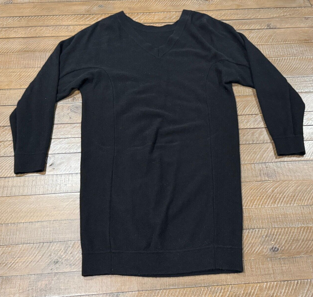 Vince Wool & Cashmere Blend V-Neck Relaxed Fit Sweater Dress - Women's Size M